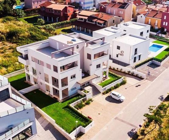 Volme Resort Banjole Exterior photo